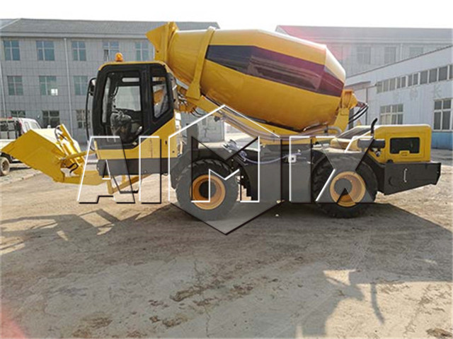 self-loading-concrete-mixer