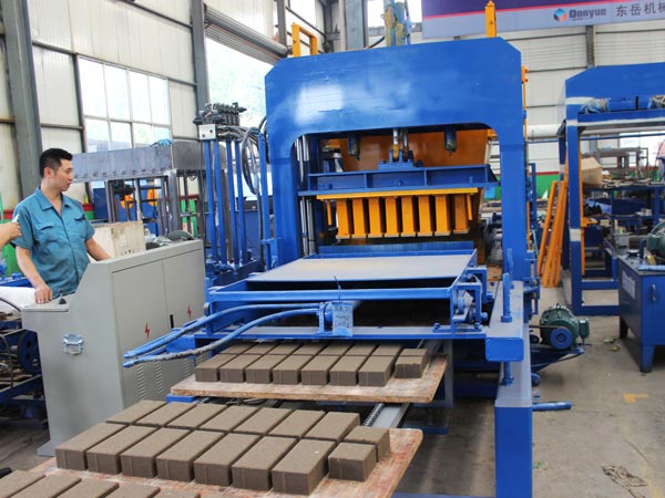 ABM-4S fully automatic fly ash brick machine