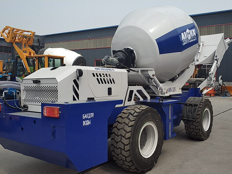 Selfloading Concrete Mixer Truck With High Quality