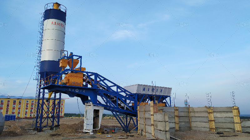 Mobile Type Concrete Batching Plant